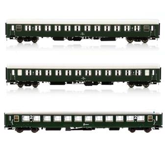 213748 JCWagenset UIC X Vorserien ÖBB 90503.jpg
